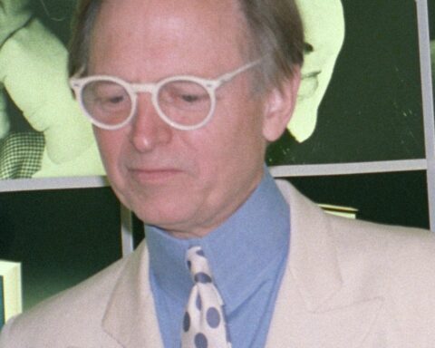 Tom Wolfe