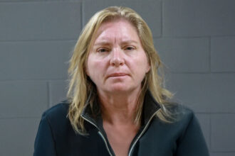 《邪恶网红：育儿界的黑暗故事》