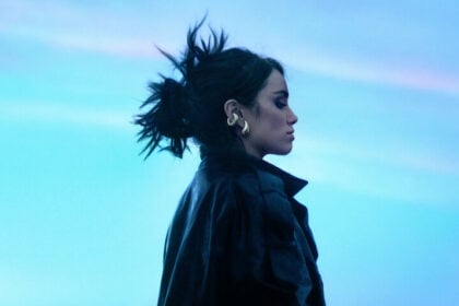 《拉里·埃斯波西托：时光之歌》